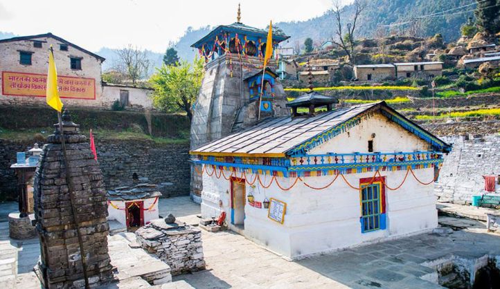 triyuginarayan temple